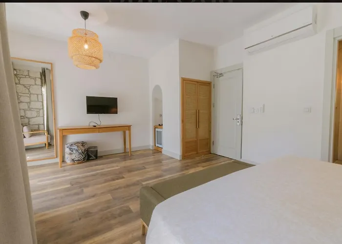 Fiora Alacati 酒店 Çeşme