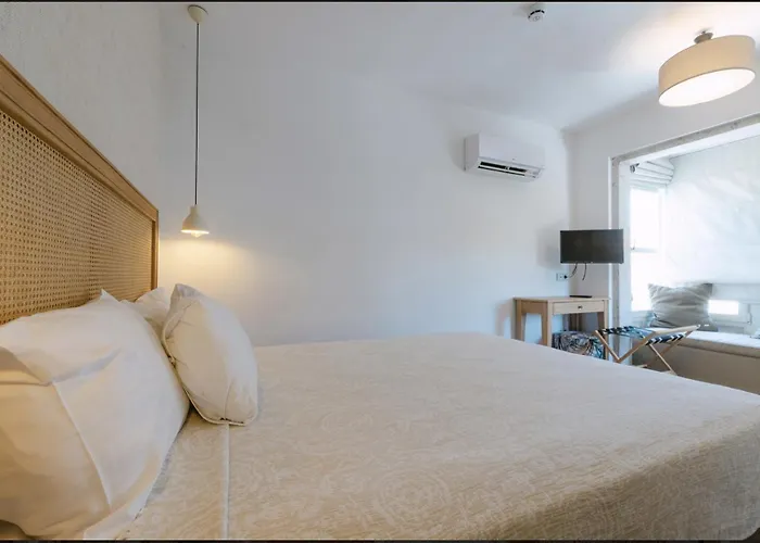 Fiora Alacati 酒店 *