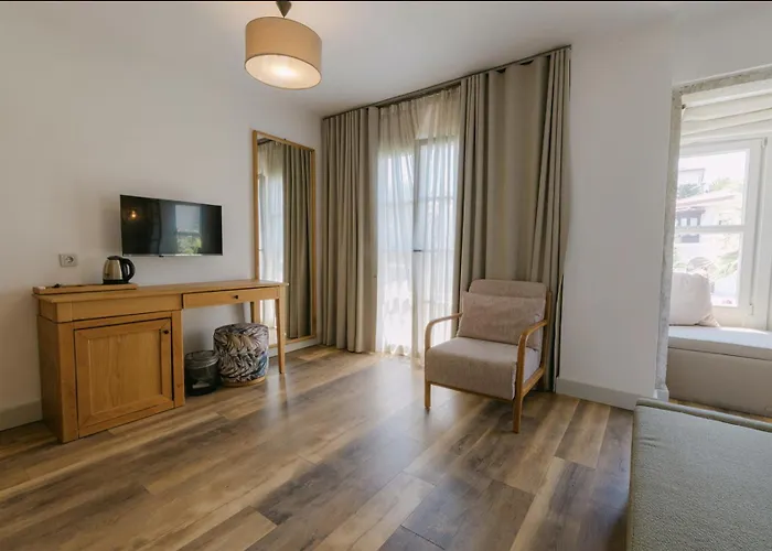 Fiora Alacati * Çeşme